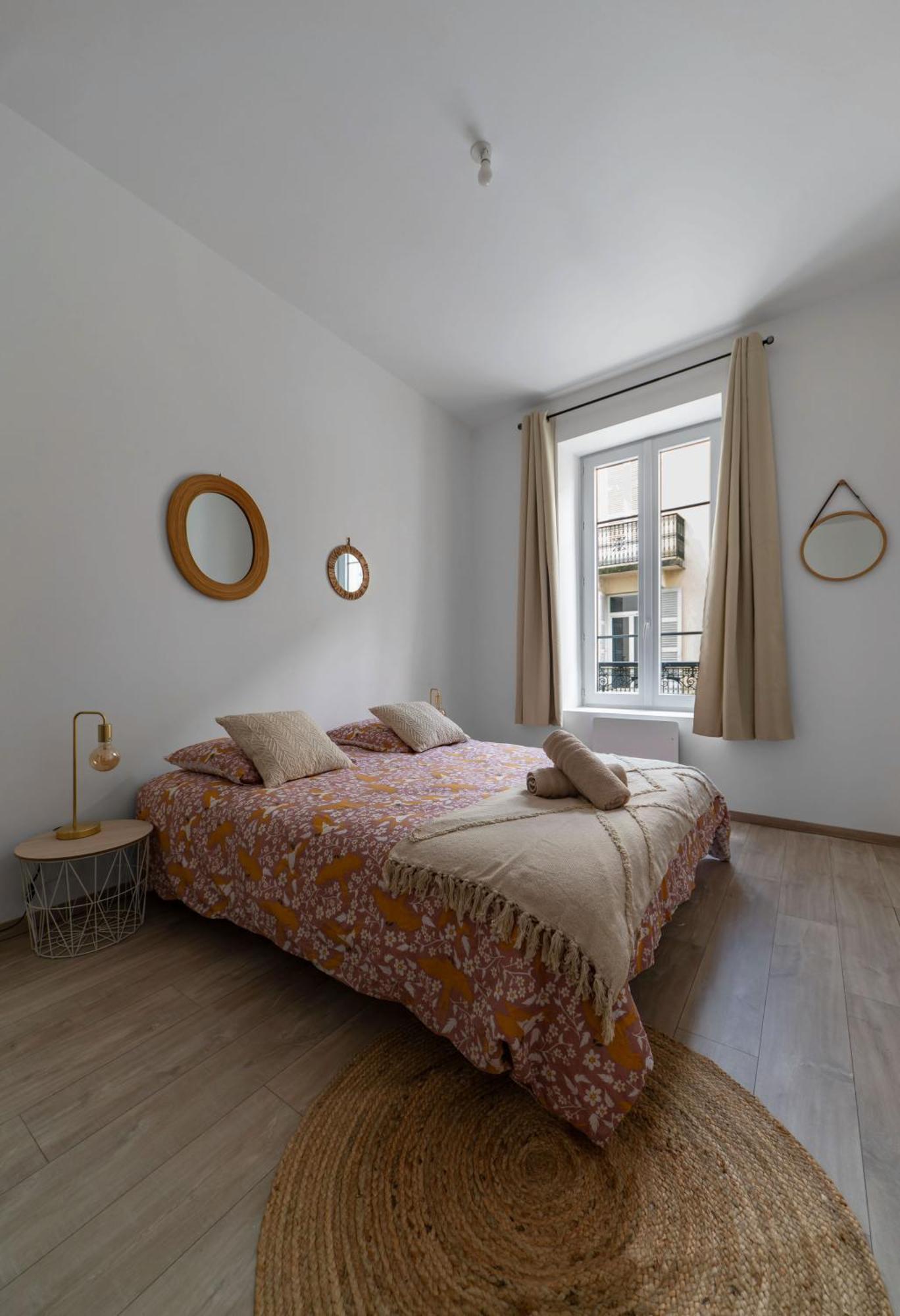 Le Ravy - Design, 2 Chambres, Centre * Vichy