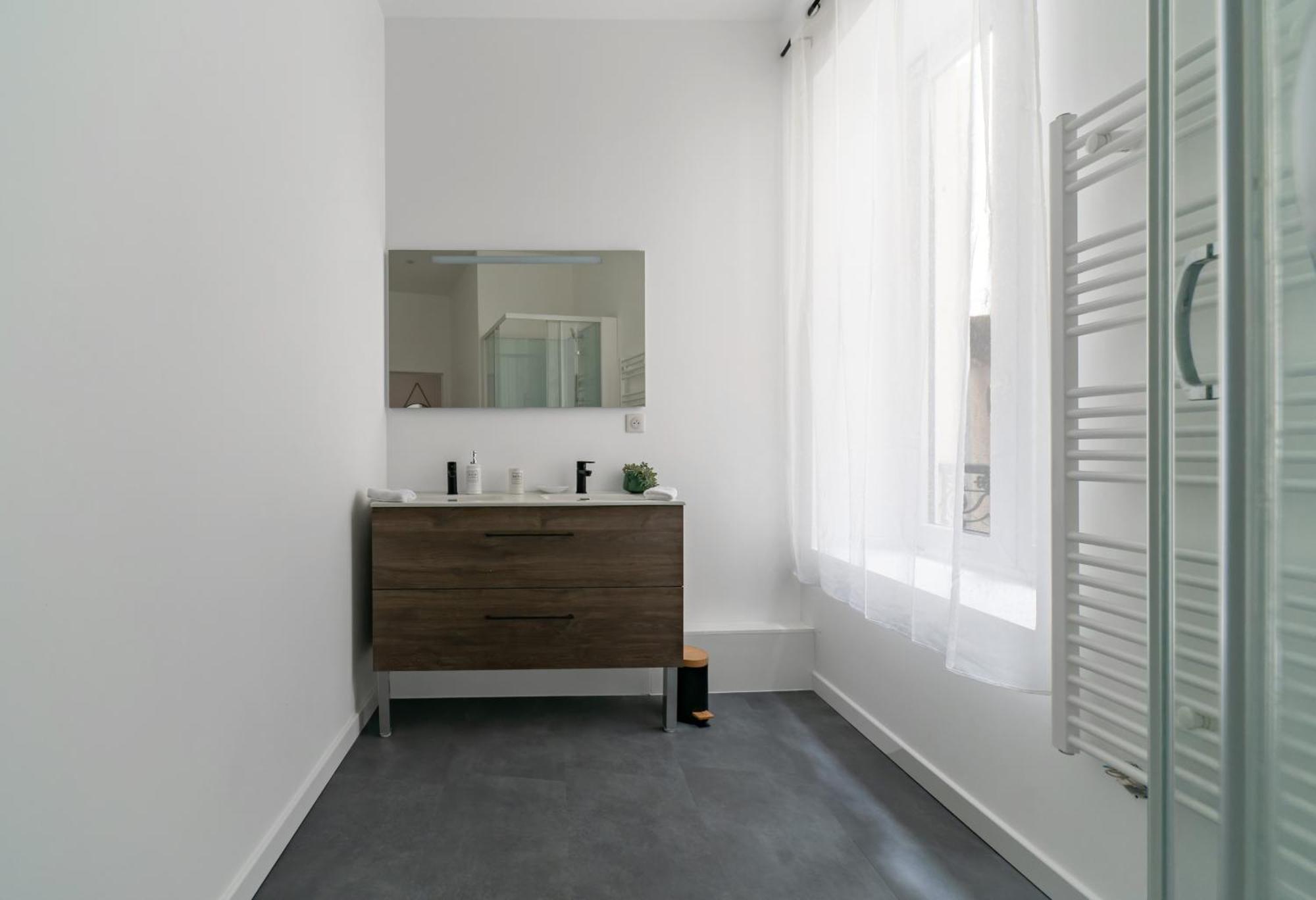 Appartamento Le Ravy - Design, 2 Chambres, Centre Vichy